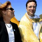 �scar Rey, Jes�s Ortiz, Jos� Luis Fondo, Maricarmen Su�rez y Jos� Manuel Varela durante la procesi�n mar�tima de Corme.