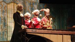 <span lang= gl >Compaa Pscore, durante a actuacin da Mostra de Cario</span>