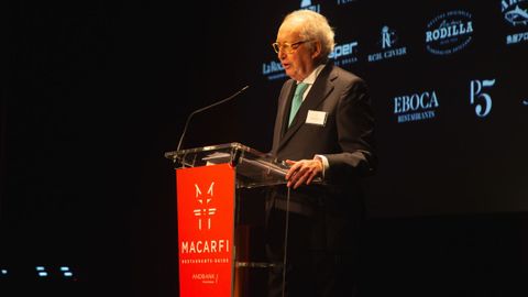 Manuel Carreras, fundador de la guia Macarfi, durante la gala.
