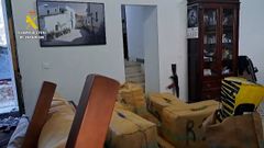 Vivienda en la que se localizaron los 35 fardos