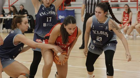 Un lance del Celtas Galicia Playa-Esclavas, disputado en Marzn hace dos semanas.