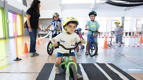 Circu�to de seguridade viaria, onte, co programa Apego e na Semana da Mobilidade 