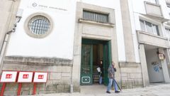 Centro de salud de la Plaza do Ferrol este mircoles.