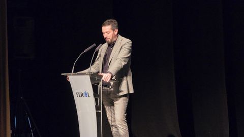El director de Portocabo, Alfonso Blanco, protagonizó la conferencia organizada por la Cátedra Jorge Juan.