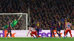 Imagen del tanto de Juli�n �lvarez, el primero del Atl�tico en la ida de su duelo de cuartos de la Champions con el Bar�a