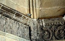 Una de las c�maras de videovigilancia que controlan los accesos al archivo de la catedral.
