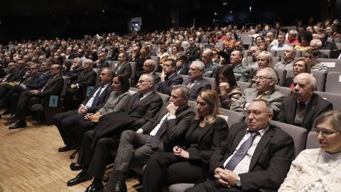 Fueron muchos los que no quisieron perderse al acto de conmemoraci�n de la Constituci�n.