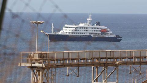 El MV Hondius, que se dirige a Tenerife.