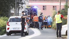 Una ni�a casi se ahoga en una piscina de Cangas