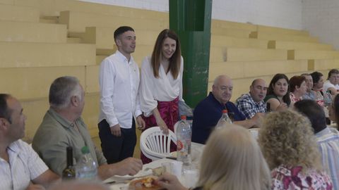 Comida de la tercera edad de Guntn 