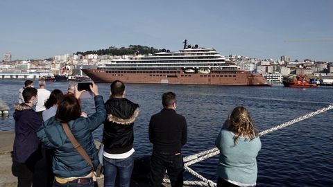 Evrima, crucero de Barreras