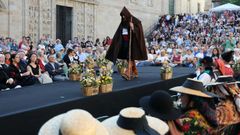 Imaxe dun momento do desfile do concurso do D�a do Traxe Galego deste domingo.