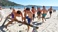 �Revive la Festa da Praia de O �zaro con esta treintena de im�genes!