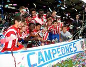 VBC -izquierda- AF7 ?arriba- y As Torres, citados en Ourense.