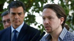 Iglesias y S�nchez, el 15 de julio, en un acto de homenaje a las v�ctimas del atentado de Niza. 