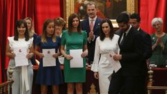 El rey Felipe VI ha presidido hoy el acto de entrega de despachos a la �ltima promoci�n de fiscales
