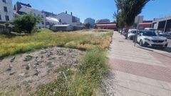 R�a Eloy Maquieira. Parcela privada junto a la Praza Agro do Rolo que se habilitar� para 50 plazas