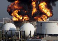 Las autoridades achacaron a una tormenta el incendio en la refiner�a de El Palito, en Carabobo.