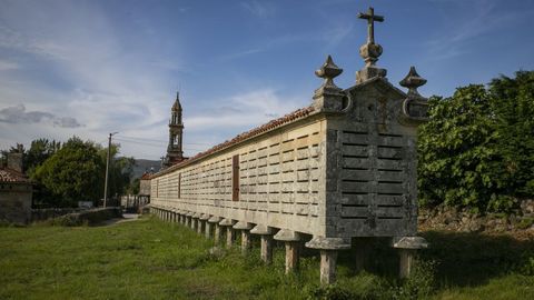 El hórreo de Carnota, en una fotografía del año 2020