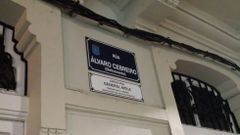 Placa con el nombre de �lvaro Cebreiro