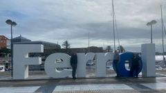 Imagen promocional de la ciudad en el muelle