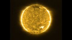 Imagen de la actividad solar tomada por el satélite Solar Orbiter.
