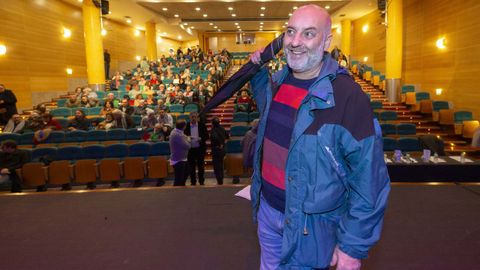 As� foi a festa da regueifa de Carballo, imaxe a imaxe, rima a rima