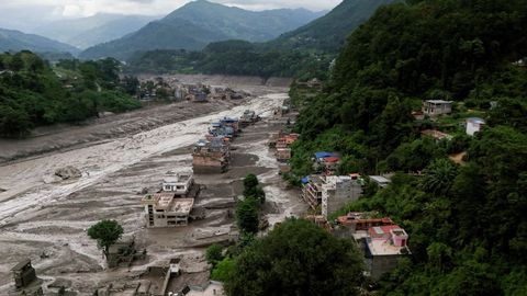 Vista a�rea de la zona arrasada por la riada