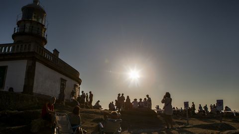 Eclipse desde el faro de Corrubedo.