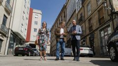 A Lores le sorprendi� ver tantos coches en el casco viejo de Ourense.