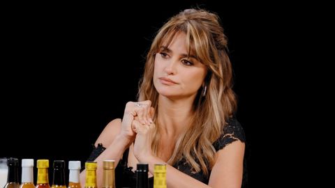 Pen�lope Cruz, en el p�dcast �Hot Ones�