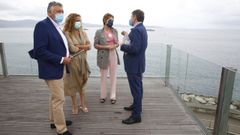 Telmo Mart�n, primero por la izquierda, en un acto de turismo sostenible en Sanxenxo del pasado 12 de julio