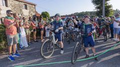Jes�s e Alberto, xusto entrando en Fornelos na tarde de onte