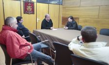 La Fundaci�n y los mueblistas locales iniciaron el martes los contactos para organizar la feria. 