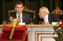 Via�o -el d�a de su toma de posesi�n- pide a la Xunta soluciones para renovar personal. 