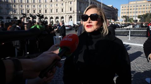 La presentadora de televisi�n italiana Simona Ventura
