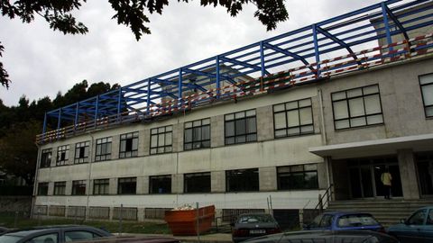 En el 2001 se llevaron a cabo trabajos de ampliaci�n del aulario, al que se le dio una altura m�s