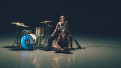 Las hermanas Mari�a y Teresa I�esta conforman la banda Repion