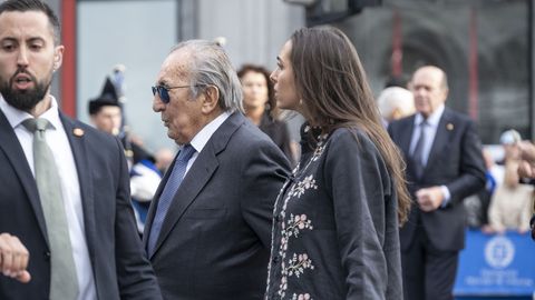 Llegada a la entrega de los Premios Princesa de Asturias 2025