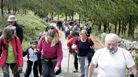 Andainas Co�ece a Costa da Morte. Ruta por Dumbr�a. Subida al monte Mi��ns.