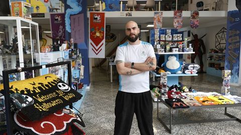 Rubn Vzquez, en Percalandia, uno de los dos locales que regenta en Pontevedra.