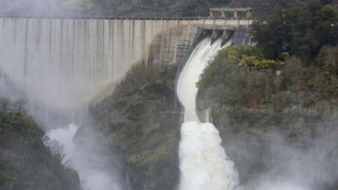 Embalse de Belesar, de Naturgy, a rebosar por las últimas lluvias