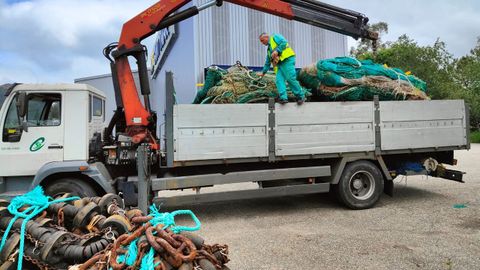 Recogida de aparejos de pesca y de redes desechadas, iniciativa del proyecto Redes de España