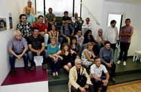 Algunos de los firmantes del Manifesto Marea �rtabra, ayer en la Galer�a Sargadelos. 