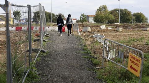 Itinerario peatonal entre las obras del bulevar.