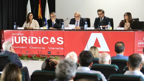 La inauguraci�n de las Jornadas Jur�dicas de Sarria en im�genes