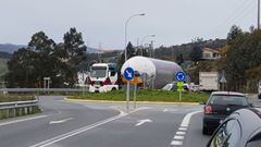 Atasco en el Quinto Pino por un transporte especial