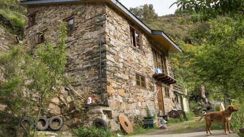 Una vivienda rehabilitada en la aldea de Casa do Vello