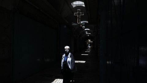 La iglesia del Santo Sepulcro ha reabierto sus puertas en Jerusal�n