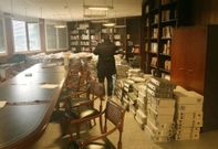 Los miles de documentos por destruir se almacenan en la biblioteca de la Fiscal�a Provincial. 